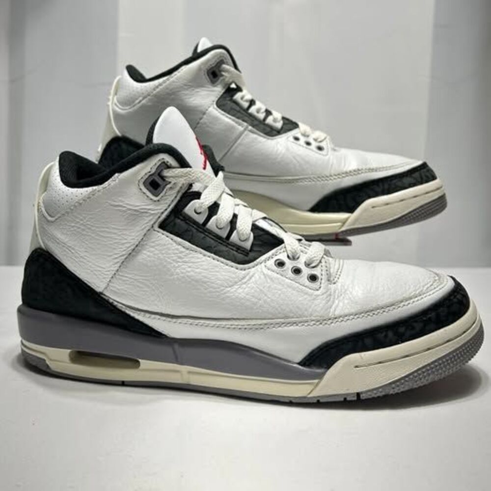 Unisex Nike Air Jordan 3 Retro Shoes Cement Grey Size 6.5Y or 8 Women's